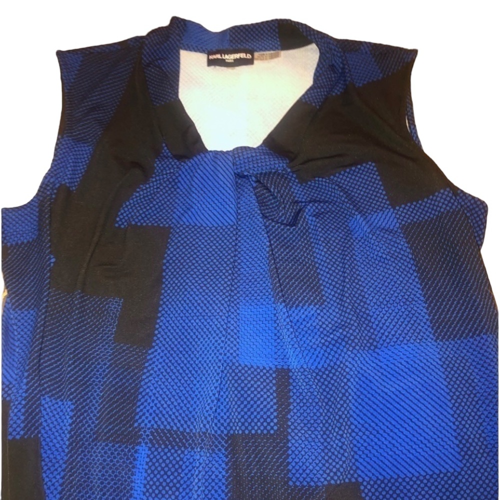 Karl Lagerfeld size large royal blue & black sleeveless V neck check top